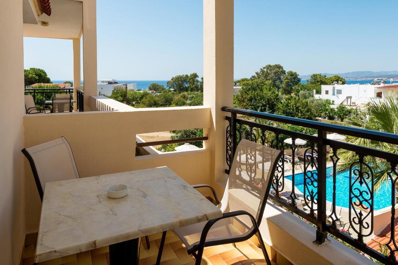 Summer Memories Aparthotel Pefki  Ngoại thất bức ảnh