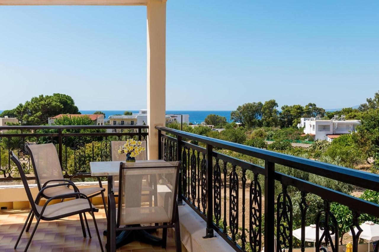 Summer Memories Aparthotel Pefki  Ngoại thất bức ảnh